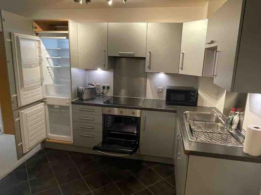 Etihad Fc 2Br Apartment With Water View Manchester Ngoại thất bức ảnh